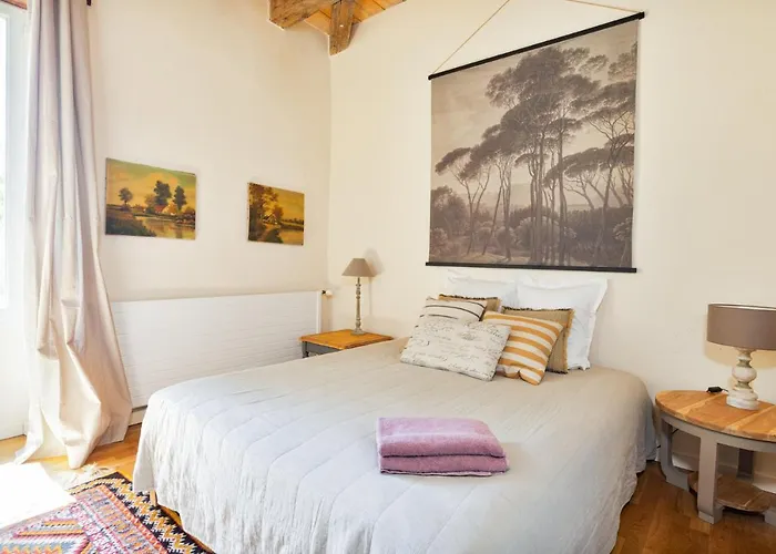 Cahors - Lot - Les Lumieres Du Causse - Domaine En Pierres Blanches Avec Vue Sur Les Causses Vakantiehuis Bellefont-la Rauze