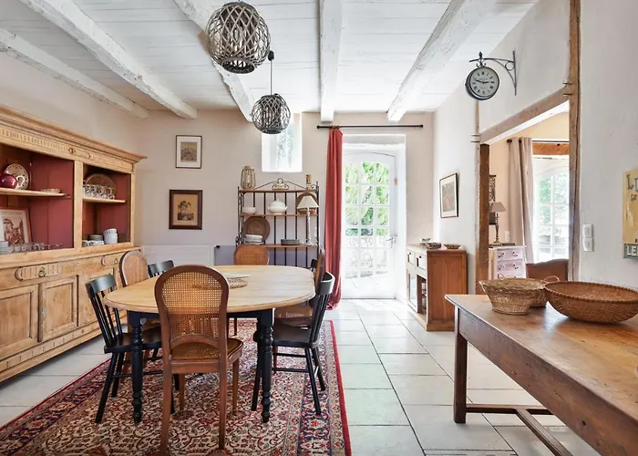 Cahors - Lot - Les Lumieres Du Causse - Domaine En Pierres Blanches Avec Vue Sur Les Causses Vakantiehuis Bellefont-la Rauze