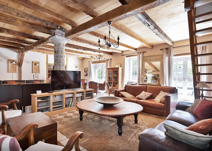 Hébergement de vacances Cahors - Lot - Les Lumières Du Causse - Domaine En Pierres Blanches Avec Vue Sur Les Causses Bellefont-la Rauze